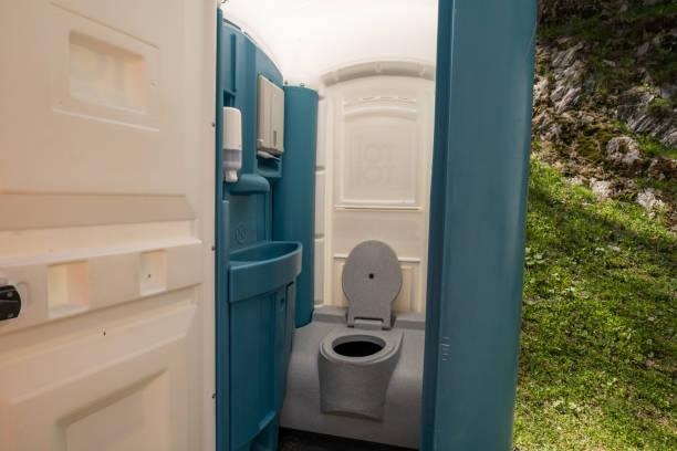 Portable Toilet Options We Offer in Woodbridge, CA